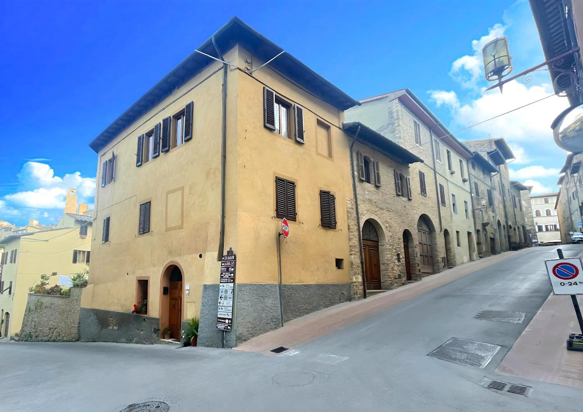 Отель La Casa Di Ines Сан-Джиминьяно Экстерьер фото